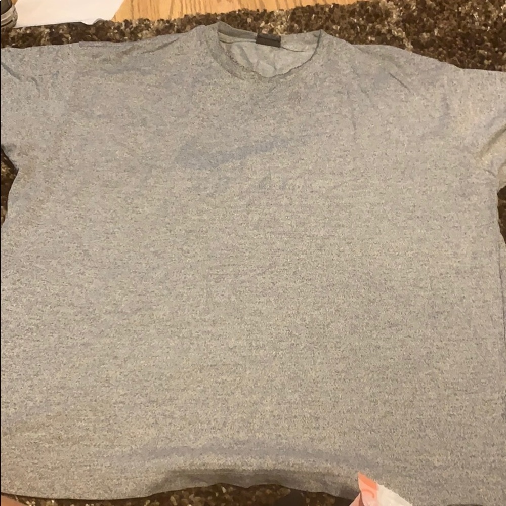 Nike T-shirt